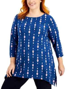 JM Collection Plus Size Printed Jacquard Handkerchief Hem Top - Picture 1 of 3