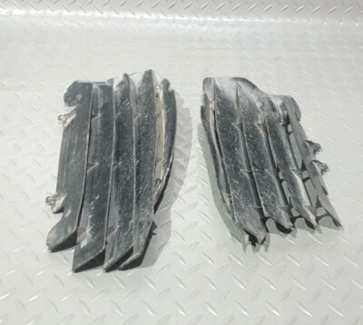 Husqvarna WR 250 1995 - 1997 Aletas de radiador Persianas Cubiertas Negro Par Izquierdo Derecho Foto 1 de 4