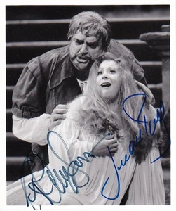Foto doble firmada de RUTH ANN SWENSON & JUAN PONS en Rigoletto en el MET - Imagen 1 de 1