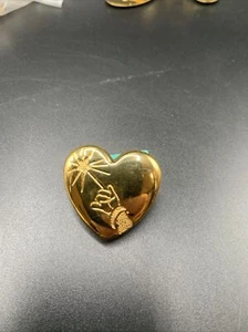 Variety Club Gold Heart Pin Disney Mickey Mouse Sorcerer Apprentice Arm Wand - Picture 1 of 3