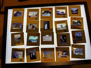 Vintage 1970s-90s Lot Of 550 European & US Travel Slides Family & Cars , Read - Picture 1 of 4