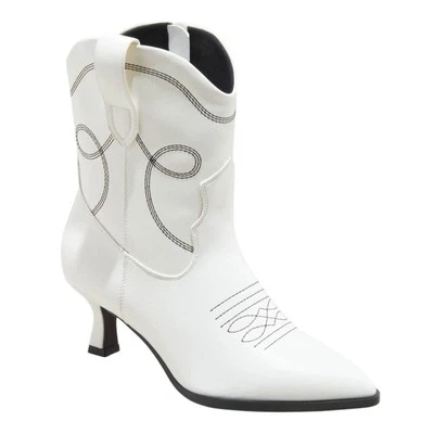 Universal Thread Women's Size 6 Jenson Fun Western Louis Heel White Ankle Boots - Image 1 of 4