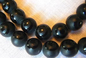 Vintage Halskette schwarzer Onyx geätzte Perlen Halsband Stil Sterlingsilber Verschluss 16. 5 zoll - Bild 1 von 4