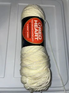 VINTAGE Red Heart Yarn 4-PLY KNIT AND CROCHET #259 Pale Yellow - 99g 3.5oz - Picture 1 of 6