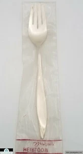 Oneida Vivant forchetta per insalata in argento sterling 7" *NUOVA* - Foto 1 di 1