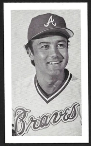 1981 Mike Lum ATLANTA BRAVES UNSIGNED 2-3/4 x 5 PHOTO CARD #2 - Picture 1 of 1