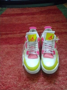 4,5y Nike Air Jordan 4 Retro weiß Gs Zitronengift - Bild 1 von 4