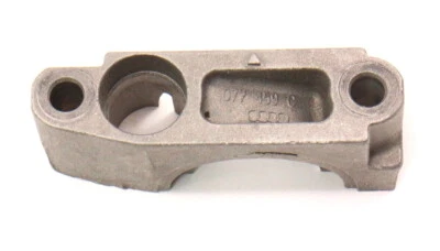 Крышка цапфы подшипника распределительного вала 00-04 Audi A6 A8 S8 4.2 V8 - 077 459 C - Изображение 1 из 3