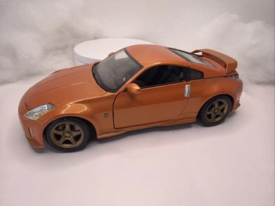 Coche Diecast MAISTO Edición Especial Nissan 350Z Escala 1:18 NARANJA DAÑADO Foto 1 de 4