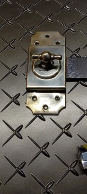 Ancienne Targette / verrou / loquet de porte en Fer et laiton bronze  - Photo 1/4