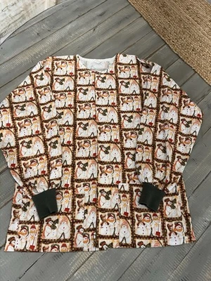 Christmas Scrub Top Snowman Long Sleeve Cotton Scrubs Co. XS(big)USA 100%Cotton - Image 1 of 4