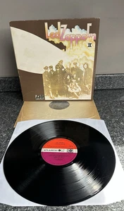 LP VINYL ALBUM LED ZEPPELIN II RED PLUM LABEL 1969 UK 3RD PRESS VG+/VG+ - Picture 1 of 13