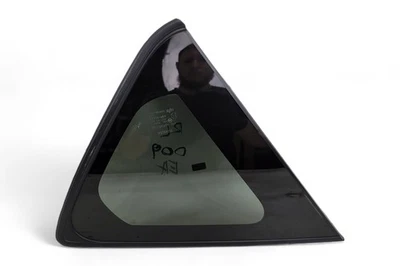 Lado trasero izquierdo Toyota Corolla iM 17-18 cuarto vidrio 62720-12A30, D009, OEM, 201 Foto 1 de 4