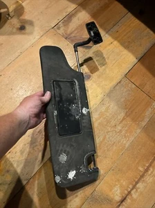 🏁2011-2018 Jeep Wrangler Driver Sun Visor Mirror Left Sunvisor Black JSU2H - Picture 1 of 9