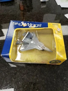 ¡NUEVO! Motormax Sky Wings fundido a presión YF-22 Fighter Jet 76334 - Imagen 1 de 7