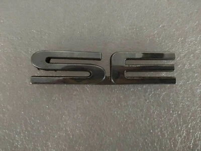 08/1997 a 09/1999 Daewoo J100 Nubira - Insignia SE (Delantero/Guarda) Foto 1 de 4