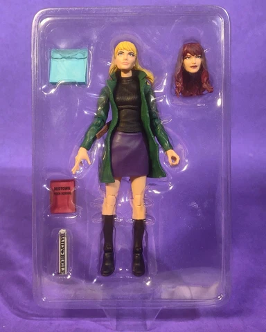 Marvel Legends: Spider-Man Retro GWEN STACY [LOOSE] Cover