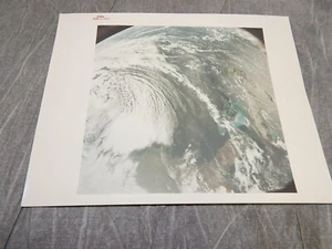NASA Red Number Photo Apollo 8 Earth from Space AS8-16-2581 - TYPE 1 - A KODAK - Picture 1 of 5