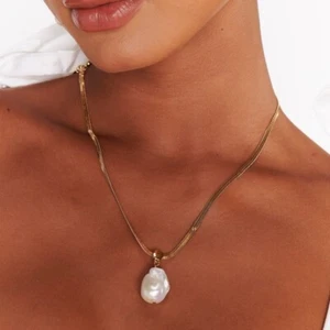 Fashion Woman 18K Gold Plated Pearl Herringbone Chain Necklace - Picture 1 of 7