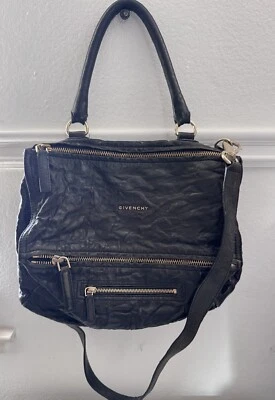 givenchy pandora Handbag medium Wrinkled Zip Leather black Gold Tone - Image 1 of 4