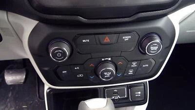 Interruptor seletor de ar condicionado usado serve: painel de controle Jeep Renegade 2018 com CA com automático - Imagem 1 de 4