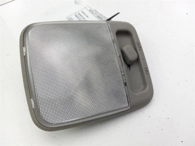 Luz domo techo trasero Nissan Altima 2002-2006 Foto 1 de 4