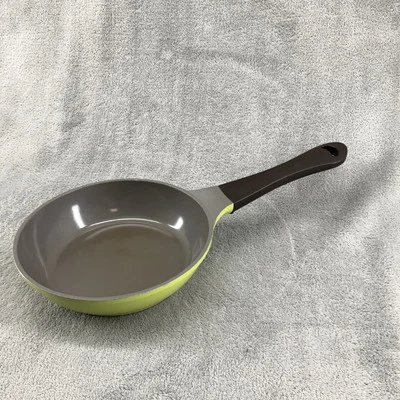 Sartén antiadherente vintage Neoflam 8 pulgadas verde para huevos Foto 1 de 4