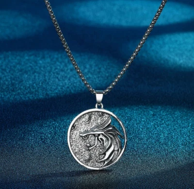 Collana Geralt Of Rivia Witcher Lupo ciondolo metallo vichingo Punk Trap Film - Immagine 1 di 4