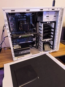 Supermicro X10SRA-F "Gaming Workstation" LGA 2011-3 Intel C612, GTX TITAN X 12gb - Afbeelding 1 van 24