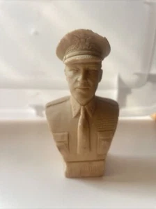 Vintage General Douglas Macarthur Büste 4 Zoll - Bild 1 von 6