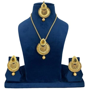 Pendant with Chain Necklace Earrings Mang Tikka for  Women - Picture 1 of 5
