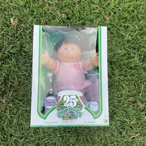 Cabbage Patch Kids 25th Aniversary Delois Gerry SEALED New - Picture 1 of 6