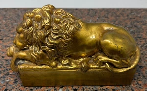 Vintage Antonio Canova (1757-1822) Gold Metal Brass Sleeping Lion Bookend Only 1 - Picture 1 of 11