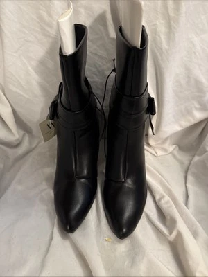 Worthington Women’s Dayna Black Block Heel Chelsea  Boots Memory Foam Size 7 NIB - Image 1 of 4