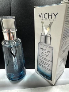 Potenciador diario hidratante de la piel Vichy Mineral 89 1,69 fl oz.(50 ml) 15 minerales + HA - Imagen 1 de 9