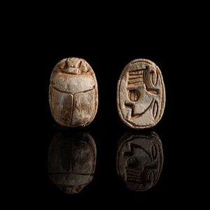 Ägyptischer Steatit-Skarabäus mit Gravur - Bild 1 von 6