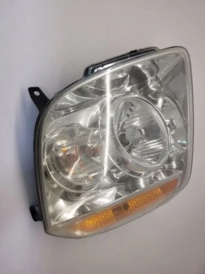 2007-2014 GMC YUKON RH Passenger Right Headlight Base 15861026 - Image 1 of 4