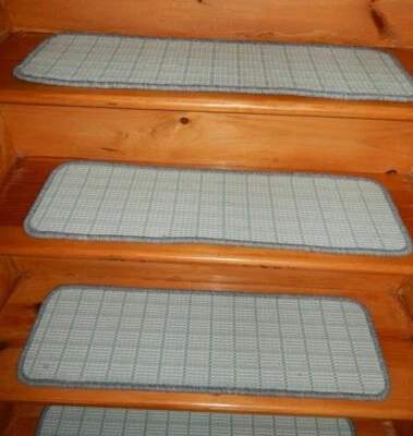 15 = 步 9 英寸 X 30 英寸编织塔夫特羊毛地毯楼梯踏板。 — 第 1/4 张图片