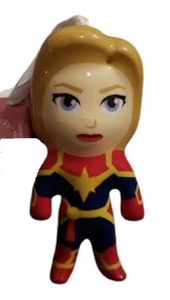 Hallmark Marvel Comics Vengadores Capitana Marvel Decoupage Ornamento NUEVO - Imagen 1 de 2