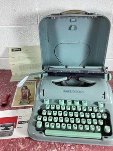 1965 Hermes 3000 Portable Typewriter HP-2/58 Minty Green #3307551 + Paperwork - Bild 1 von 24