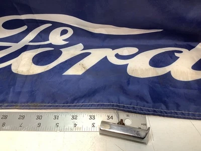 65 1965 Mercury Comet Cyclone Caliente Guardabarros Izquierdo Faro Moldura Cejas Foto 1 de 4