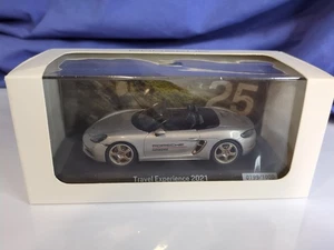 Porsche 911 Carrera GTS Cabriolet- 1/43 Travel Experience 2021 Collection - Picture 1 of 6
