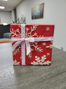 FTD Red Glittery Snowflake Holiday Gift Box Planter W/ Insert & Bow 6 1/8"  - Picture 1 of 23