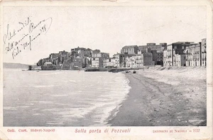 29-48 CARTOLINA SULLA PORTA POZZUOLI DINTORNI NAPOLI SPIAGGIA BIDERI VIAGGIATA - Picture 1 of 2