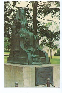 Statue of Isis Postcard Herbert Hoover Presidential Library West Branch Iowa - Imagen 1 de 2