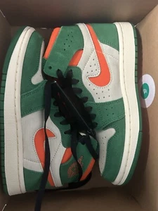 [DV1305-308] Damen Air Jordan Retro 1 High Zoom Air CMFT 2 'PINE GREEN ORANGE' - Bild 1 von 7