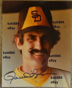 FOTO FIRMADA 8 X 10 SAN DIEGO PADRES ROLLIE FINGERS HOF CERTIFICADO DE AUTENTICIDAD - Imagen 1 de 2