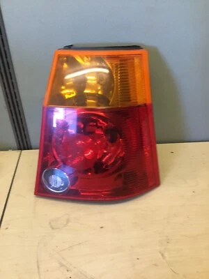 Luz trasera lateral derecha para pasajero Chrysler Pacifica 2004-2008 OEM Foto 1 de 2