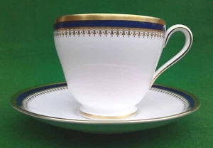 LARGE SPODE “KNIGHTSBRIDGE” COBALT BLUE CUP AND SAUCER - Y5783. - Picture 1 of 13