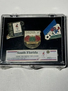 Südflorida Atlanta 1996 Olympia Fußball Pin Set mit Vitrine - Bild 1 von 5
